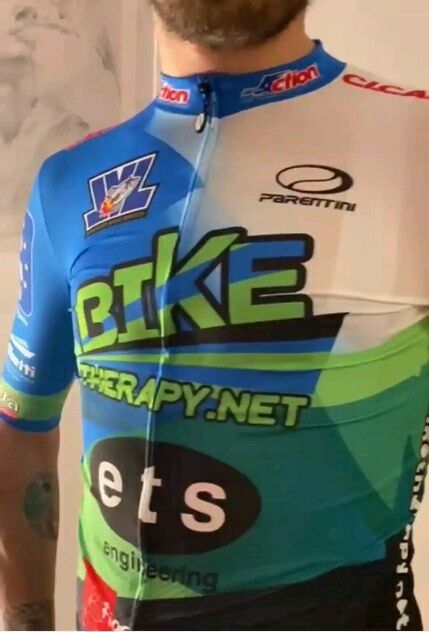 𝗕𝗶𝗸𝗲 𝗧𝗵𝗲𝗿𝗮𝗽𝘆 𝗣𝗲𝗿𝗴𝗼𝗹𝗮 🚴‍♀️👕👟🥽 𝘀𝗼𝗹𝗼 𝗶𝗹 𝗺𝗲𝗴𝗹𝗶𝗼 𝗽𝗲𝗿 𝗹𝗼 𝘀𝗽𝗼𝗿𝘁 𝗲 𝗶𝗹 𝘁𝗲𝗺𝗽𝗼 𝗹𝗶𝗯𝗲𝗿𝗼

🟢In negozio puoi trovare biciclette da corsa, e-bike (anche da noleggiare), bici da bambino, MTB, city bike, abbigliamento, accessori, integratori, oltre l'officina meccanica specializzata.
🔵 Tante super occasioni!

🕛Questi gli orari del nostro negozio
dal lunedì al venerdì 8.30 12.30 - 15.30 19.30
sabato dalle 9 alle 12.30 16-19
📍 Pergola _ viale Kennedy 39
📞 3930519143
📧 infobiketherapy@gmail.com

📱E puoi scoprire i nostri prodotti e servizi anche sul nostro sito: https://www.biketherapy.net/

♥️Seguici su #Facebook

#marche #destinazionemarche #borghi #turismo #marcheoutdoor #bike #cicloturismo #biketourism #outdoor #mtb #Pergola #ebike #abbigliamento #shop #saldi #shoes #bicicletta #pirelli